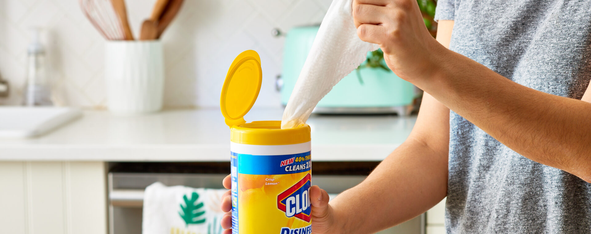 disinfecting wipes