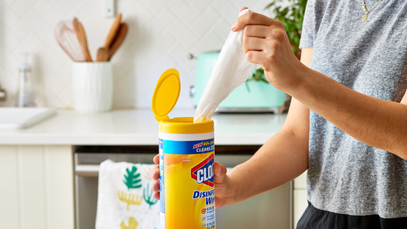 disinfecting wipes